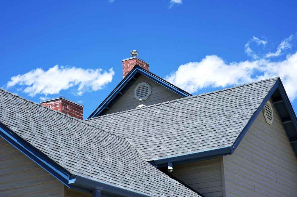 asphalt shingle vs metal roofing expert in Oklahoma